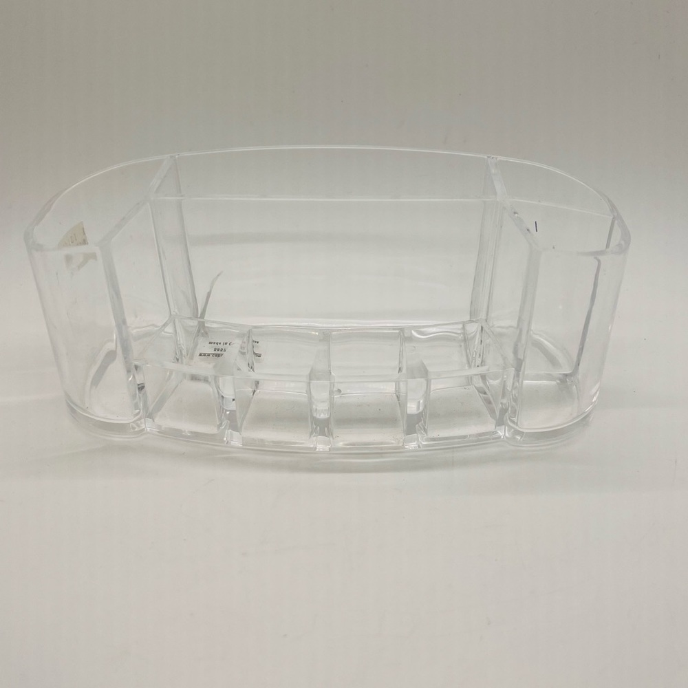 NWT Caboodles Makeup Organizer in acrylic. Beauty necessities. Clear.